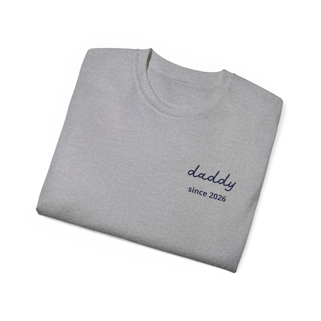 T-shirt Dad since date pinted on heart and first names on sleeve