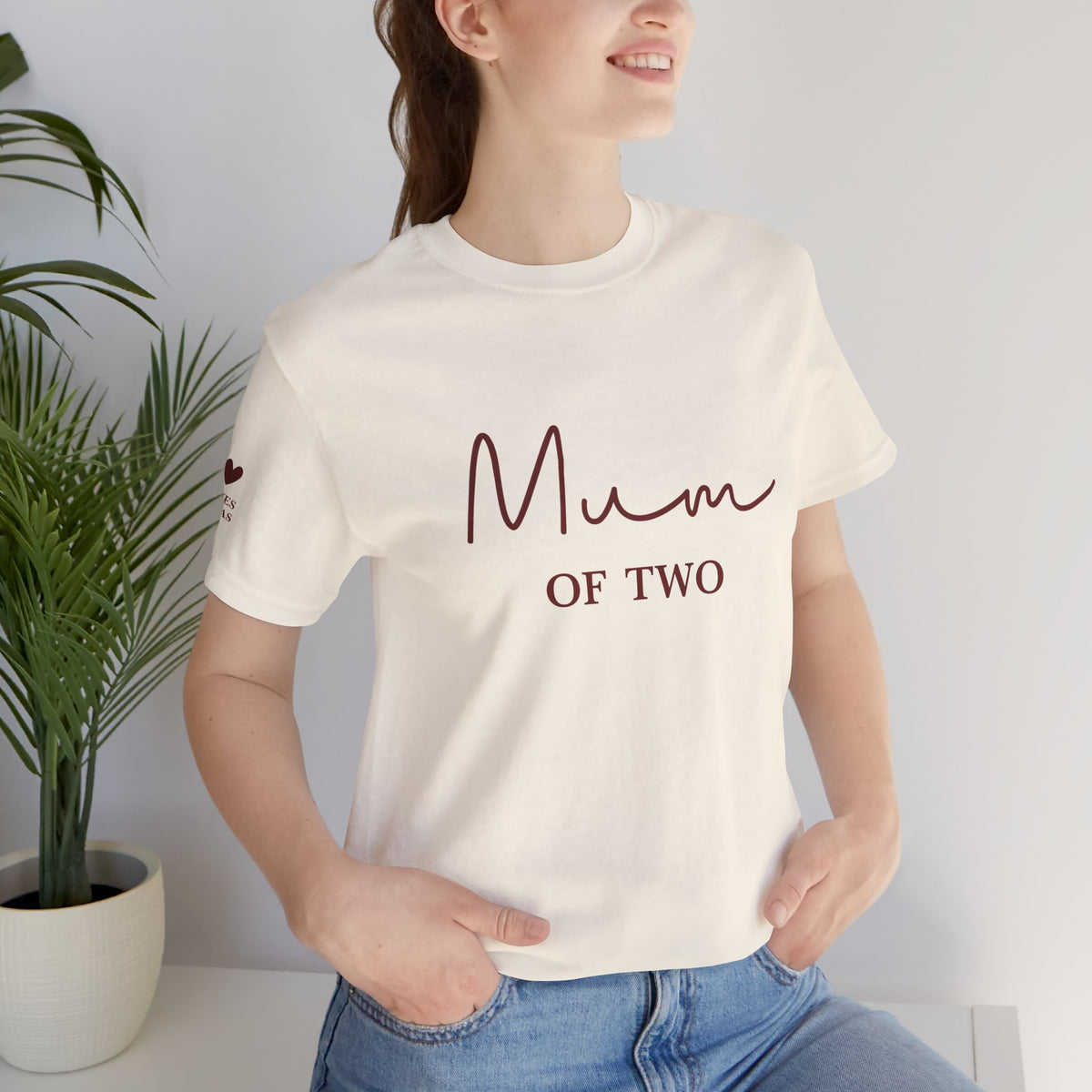 Camiseta Mamá de y nombres personalizados