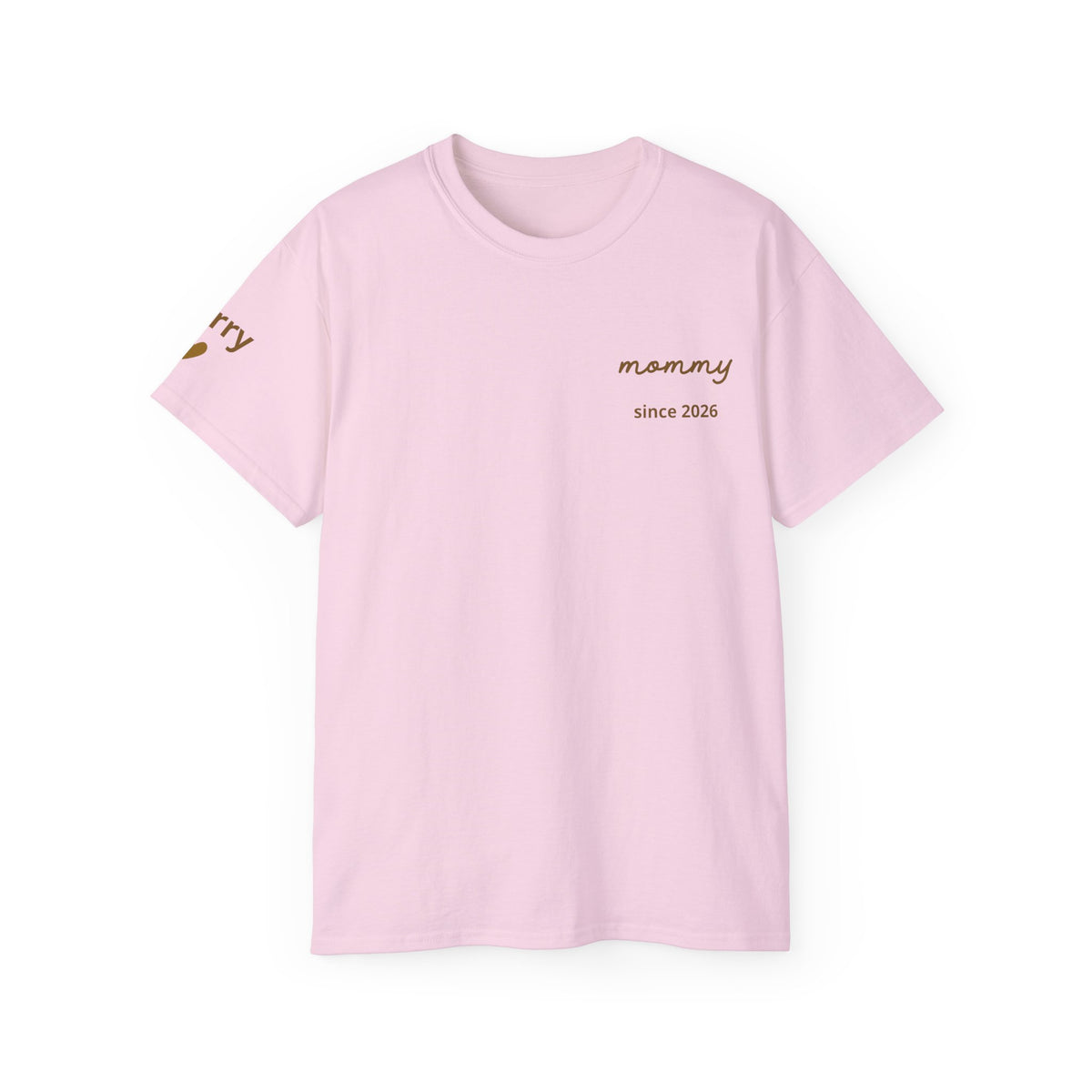 T-shirt Mom since date on heart and first names on sleeve