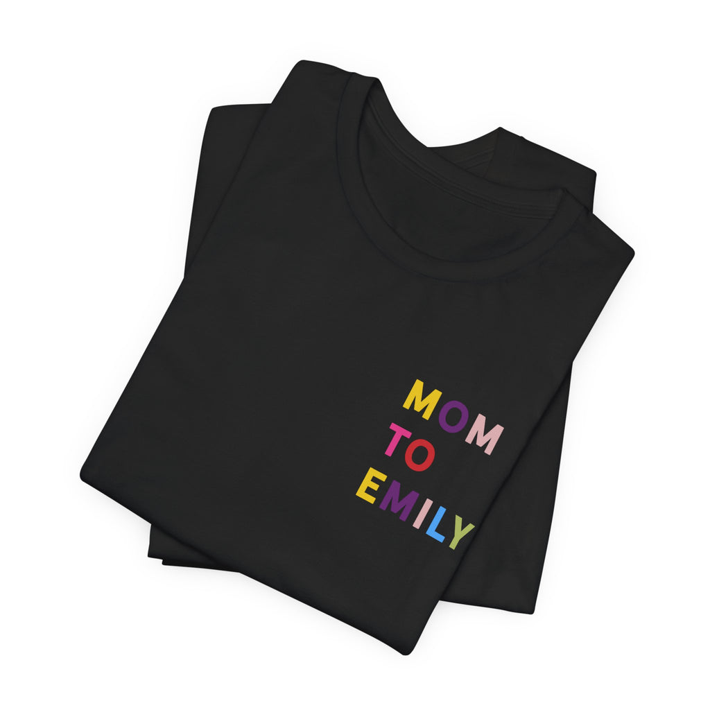 Camiseta multicolor con nombre de mamá