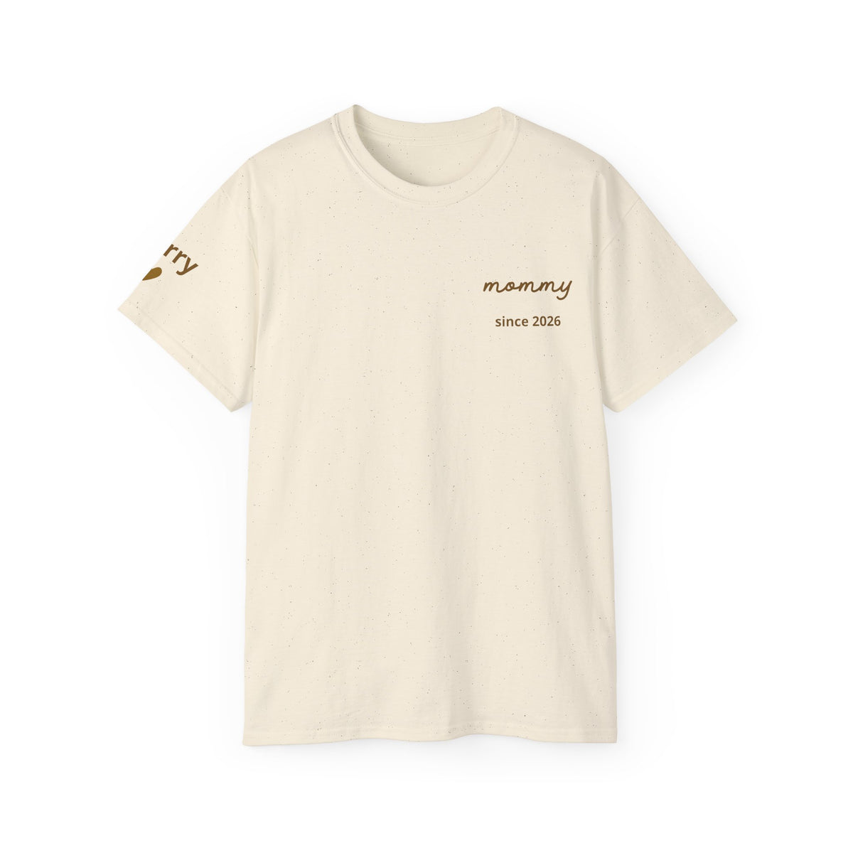 T-shirt Mom since date on heart and first names on sleeve