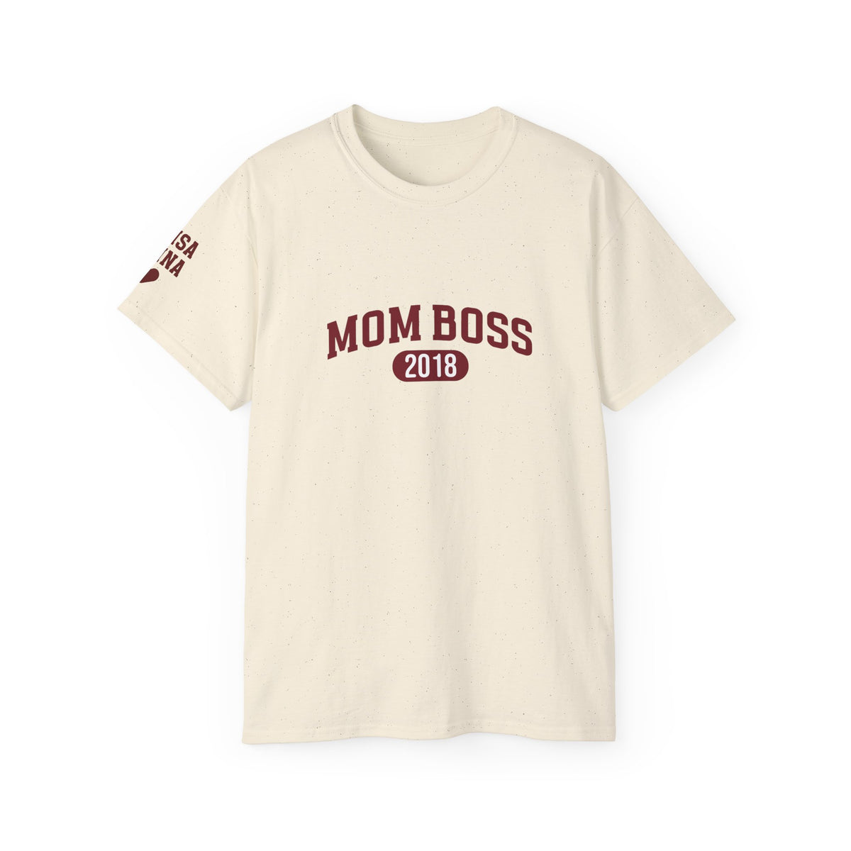 T-Shirt Mom Boss and first names on sleeve